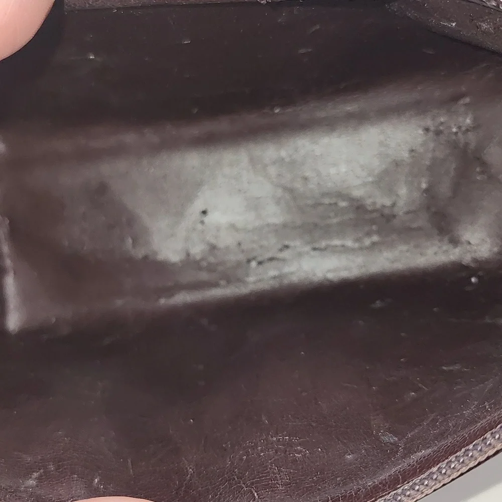 Gucci Black Leather‎ Toiletry Bag - Picture 6 of 15